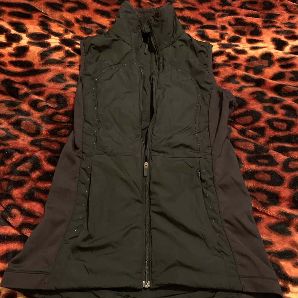 Lululemon vest